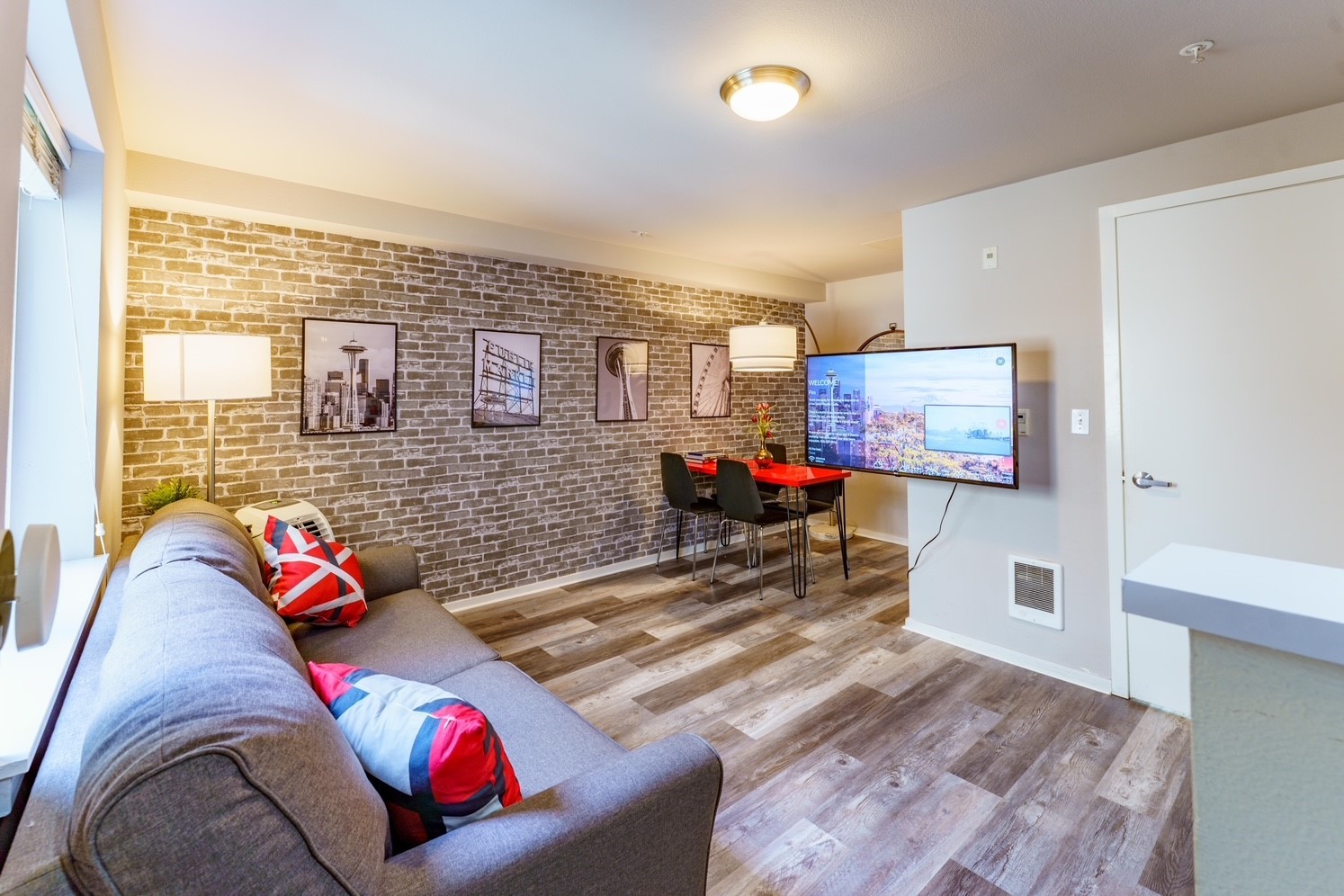 425 Vine Street Unit: 419