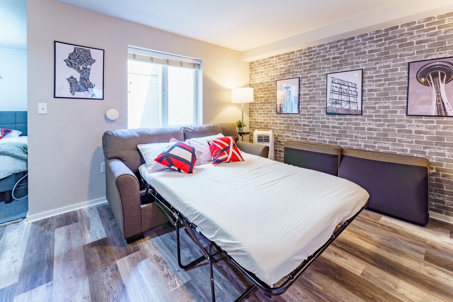 425 Vine Street Unit: 419