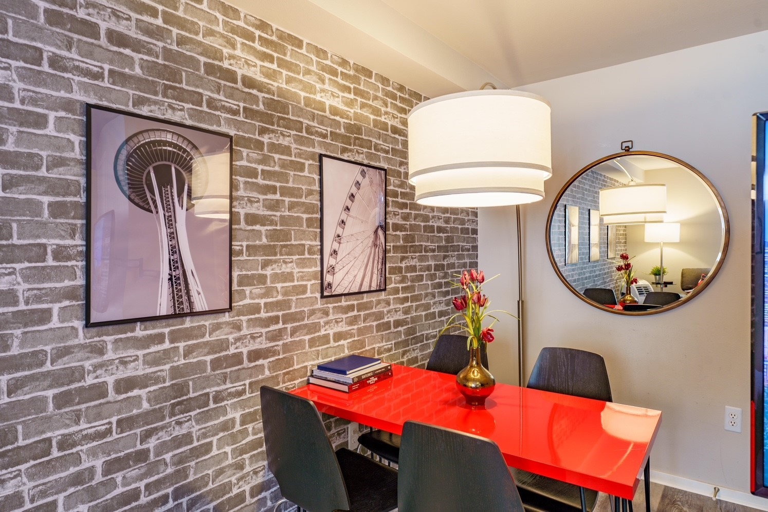 425 Vine Street Unit: 419