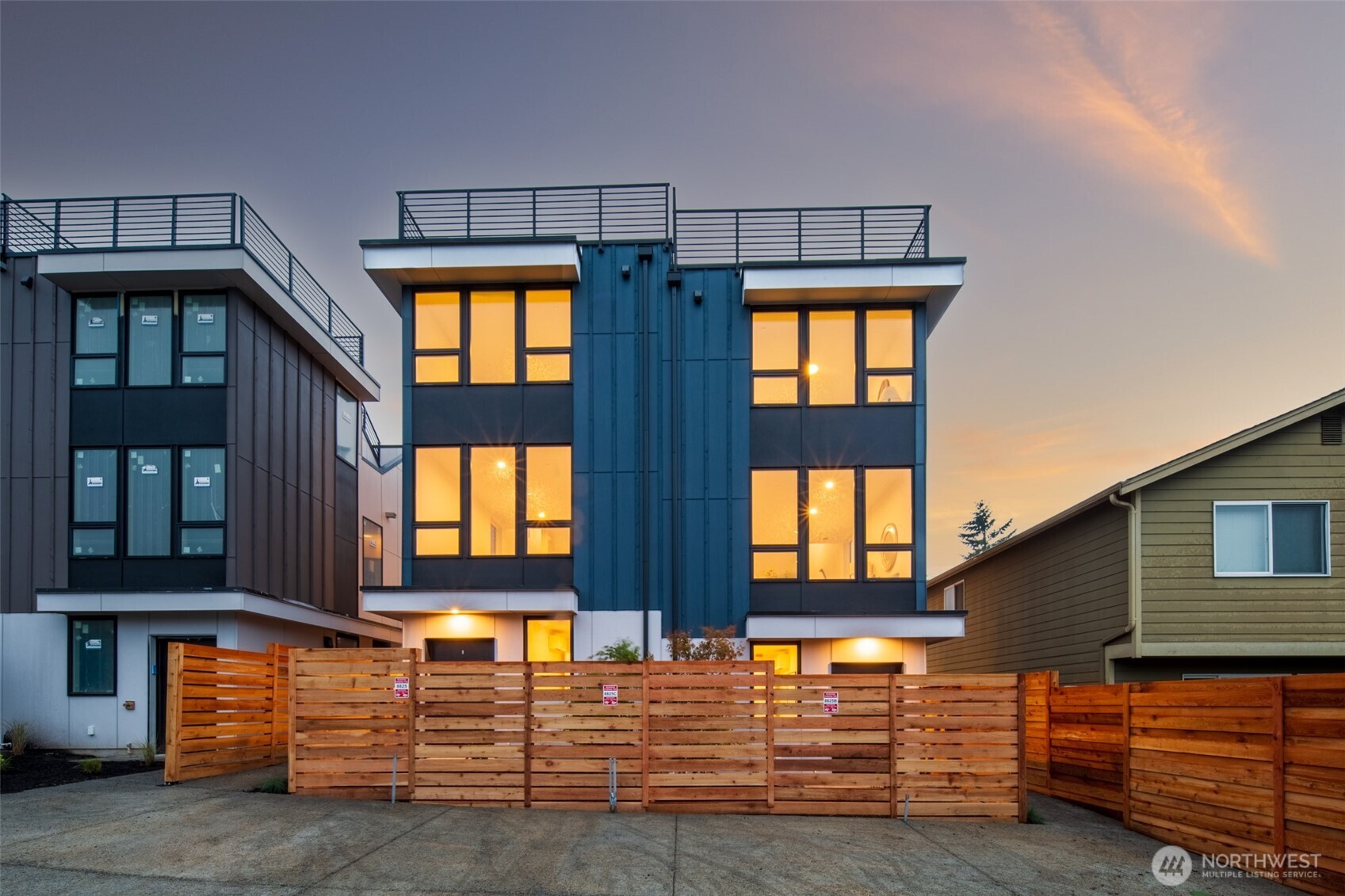 8825 Wallingford Avenue N