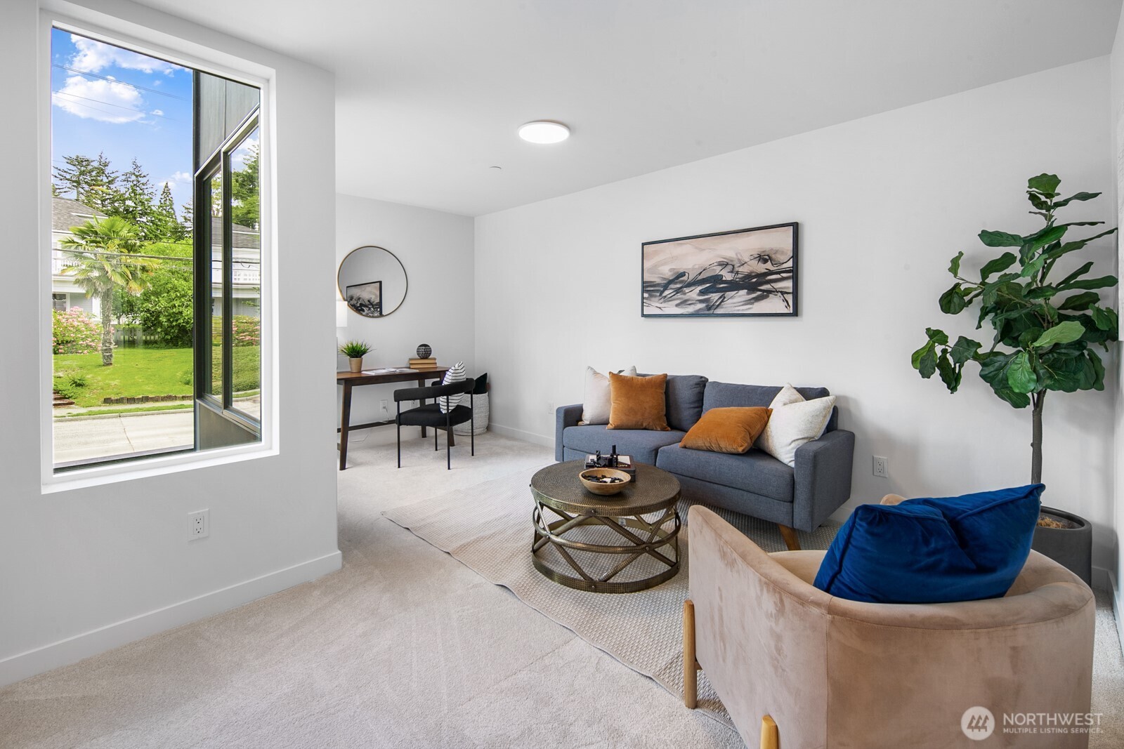 8825 Wallingford Avenue N