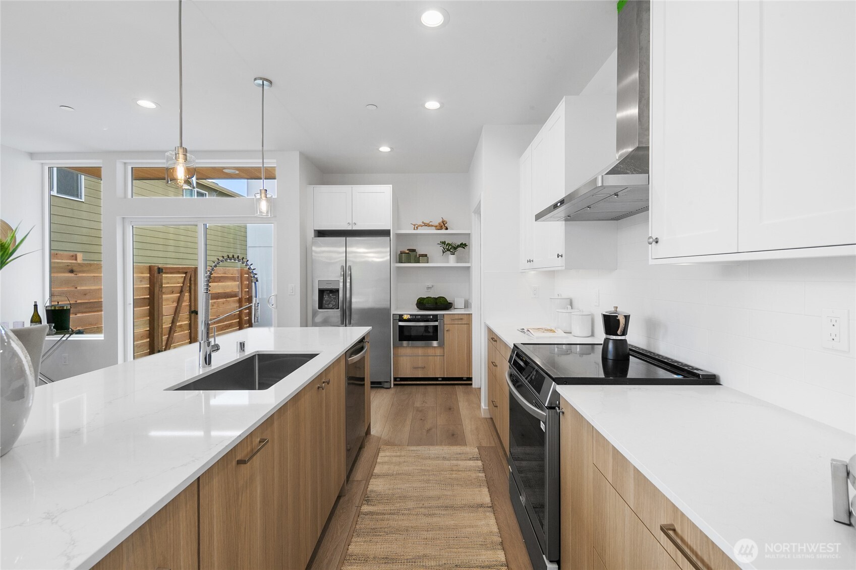 8825 Wallingford Avenue N