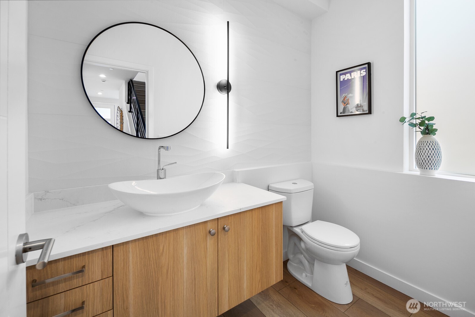 8825 Wallingford Avenue N