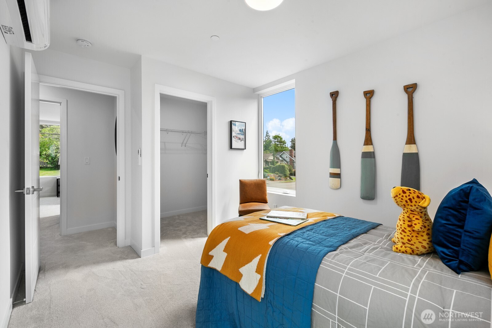 8825 Wallingford Avenue N