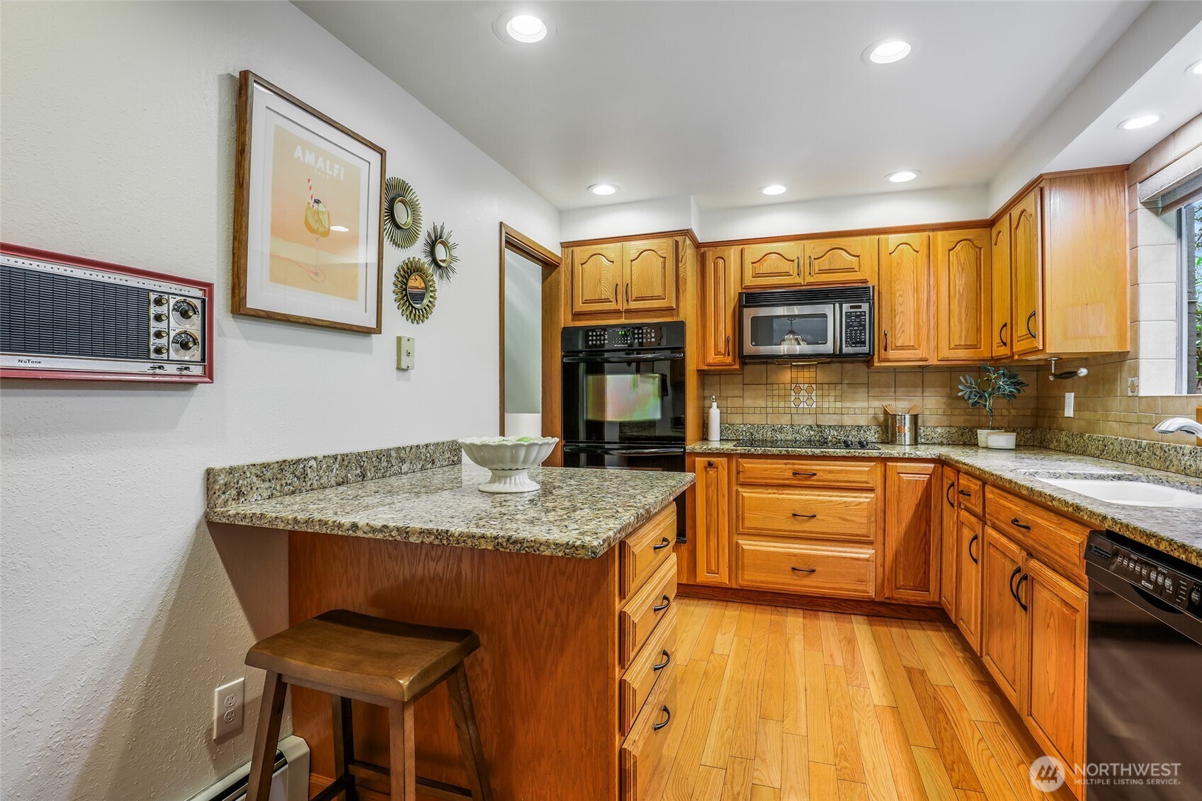 20415 12th Place NW