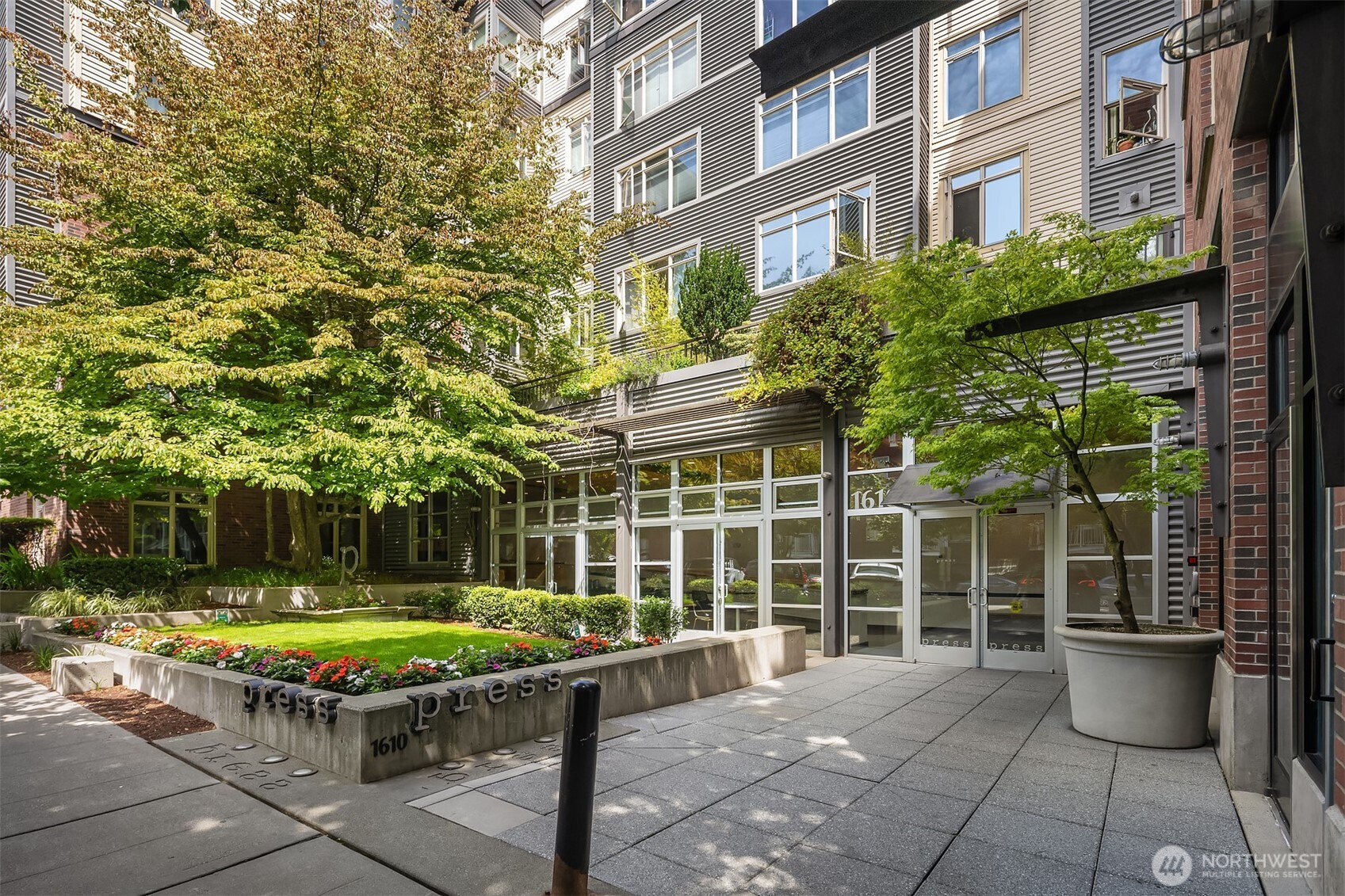 1610 Belmont Avenue Unit: 314