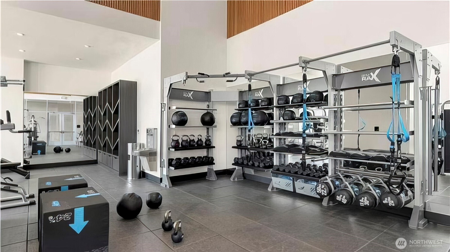 188 Bellevue Way NE Unit: 412