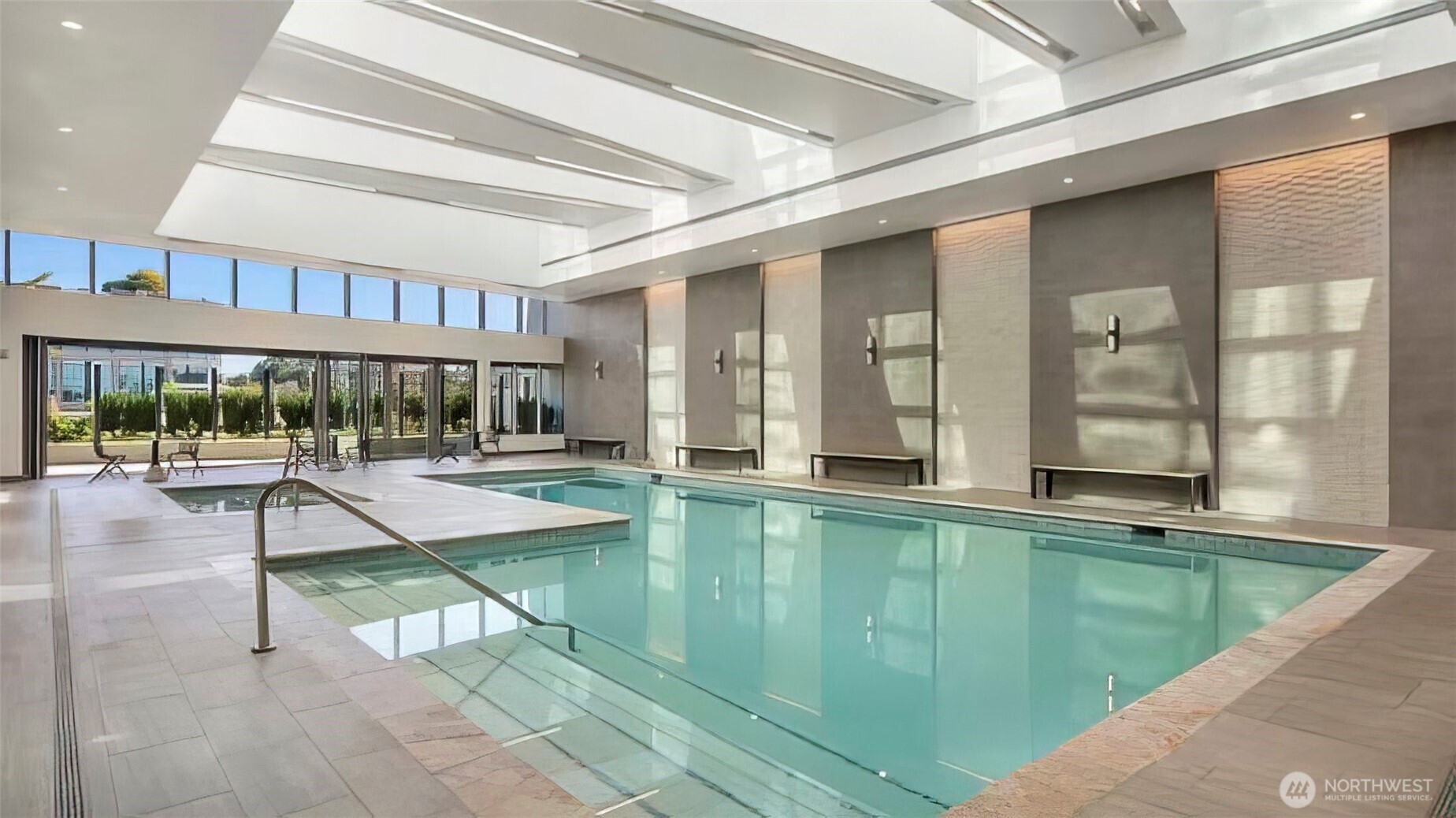 188 Bellevue Way NE Unit: 412