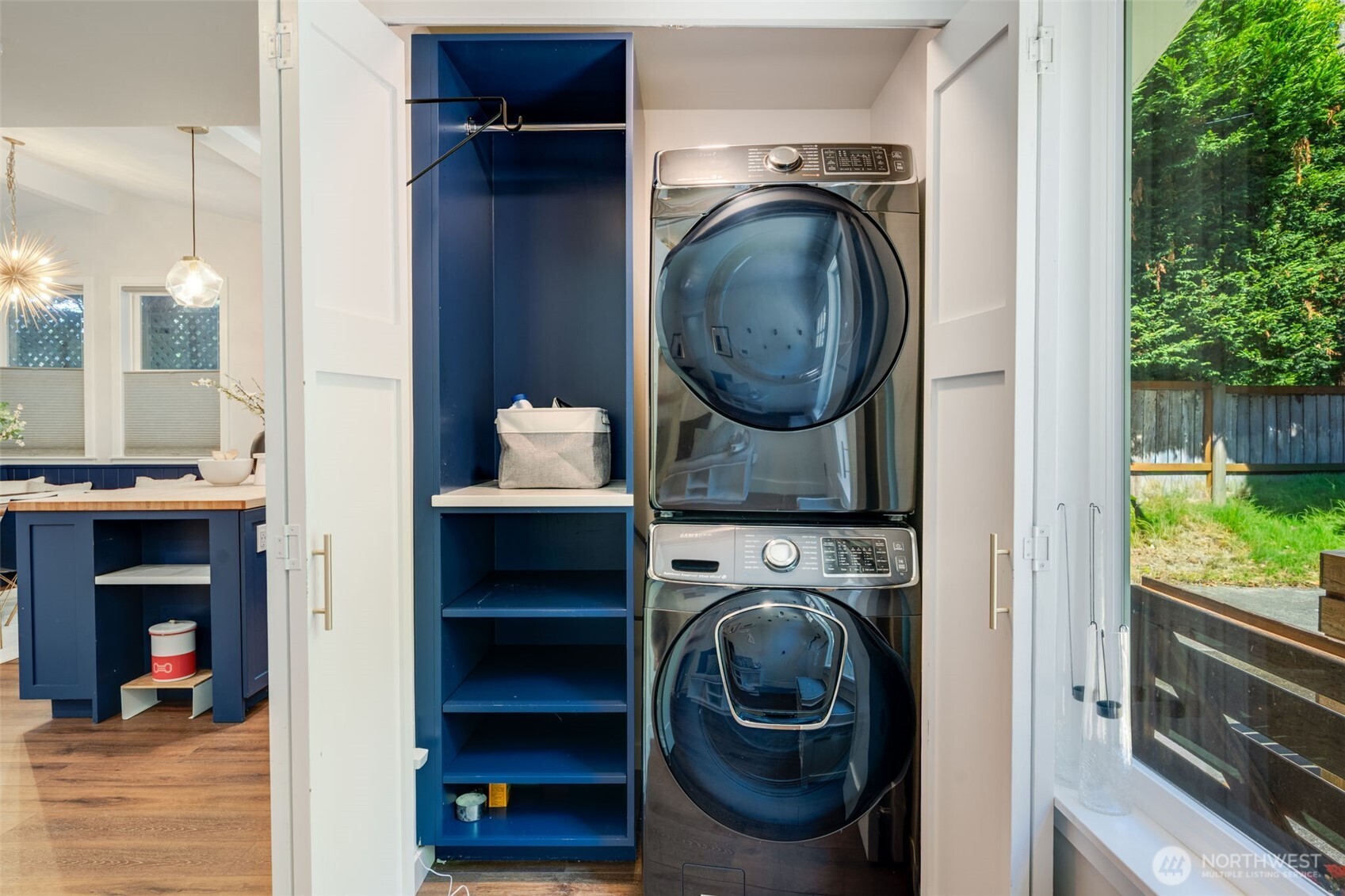 327 Martin Luther King Jr Way