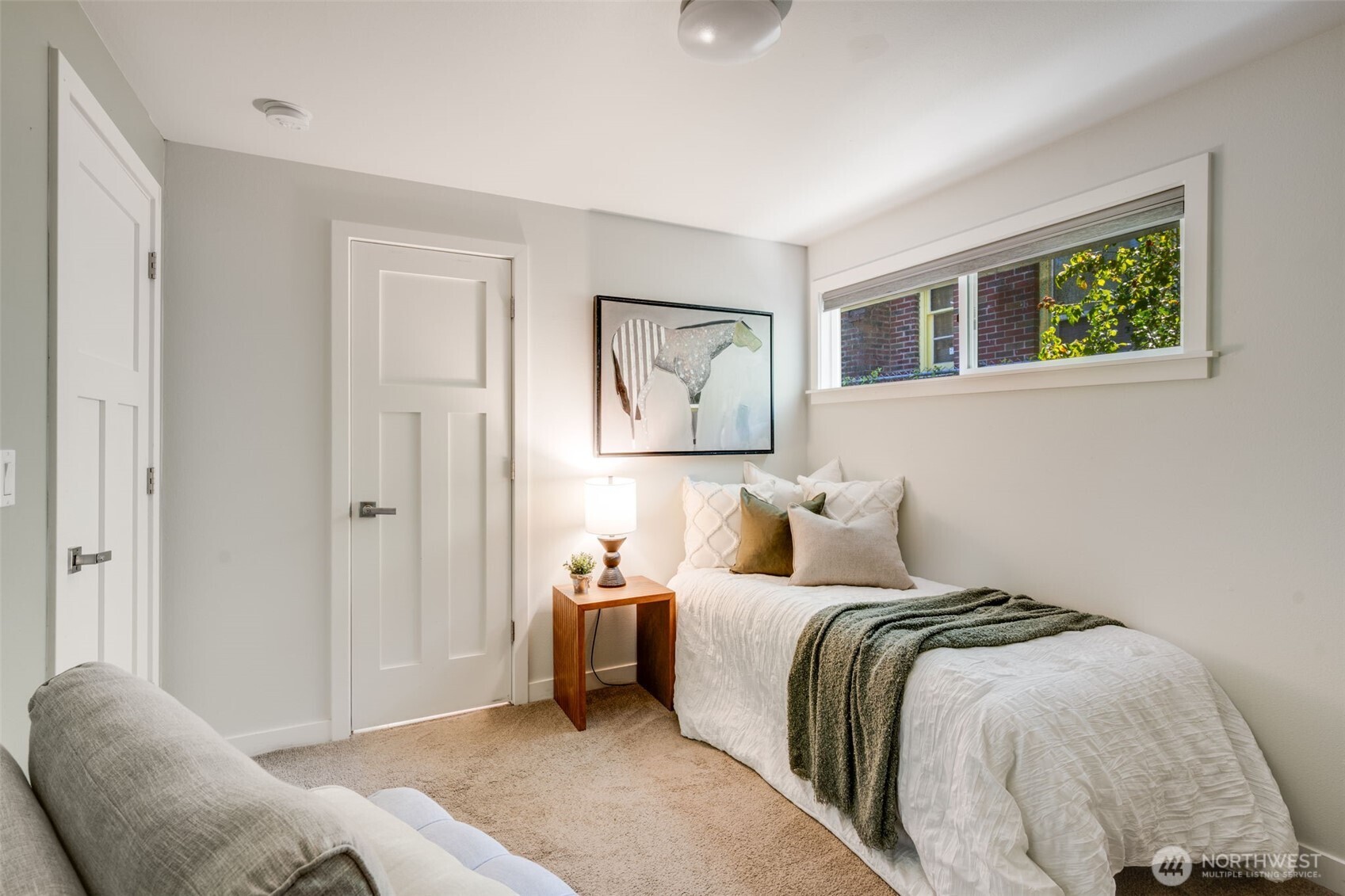 327 Martin Luther King Jr Way