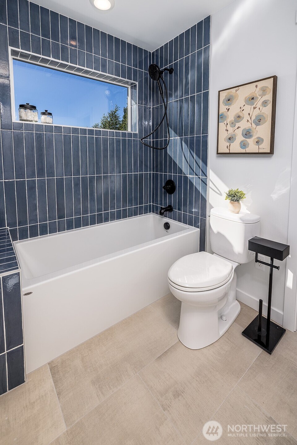 12033 40th Avenue NE Unit: A