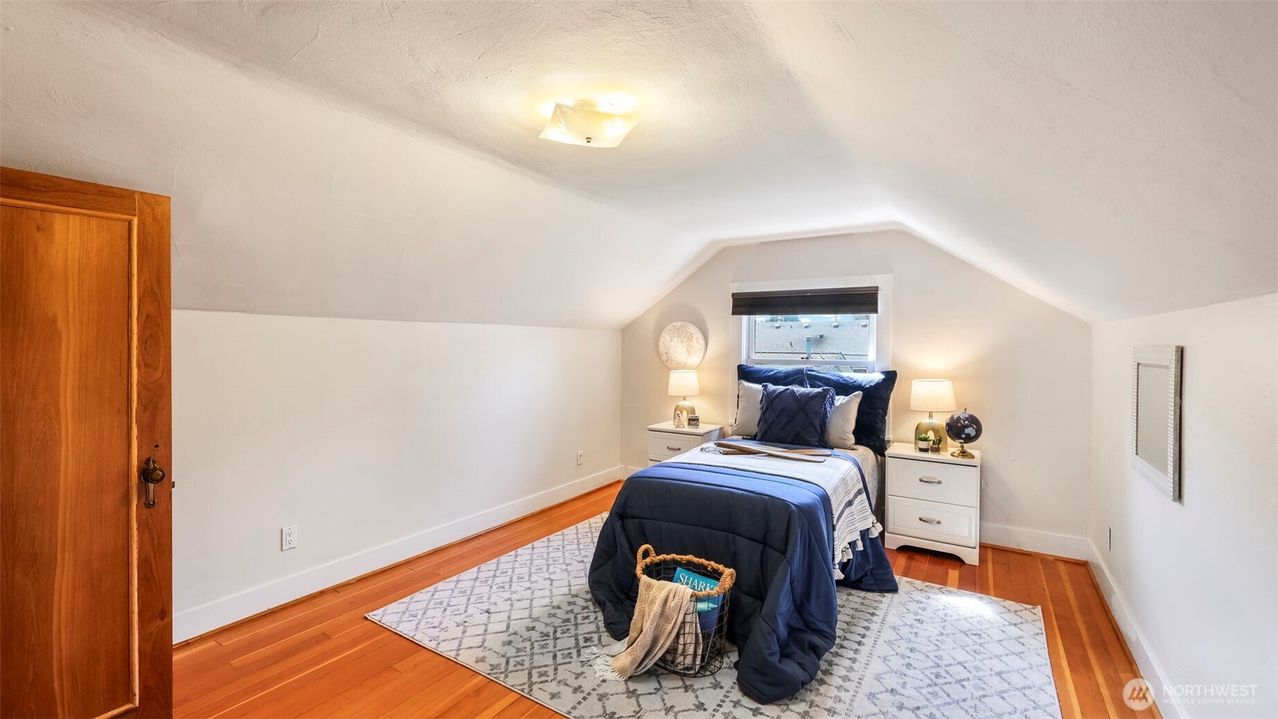 10735 Whitman Avenue N