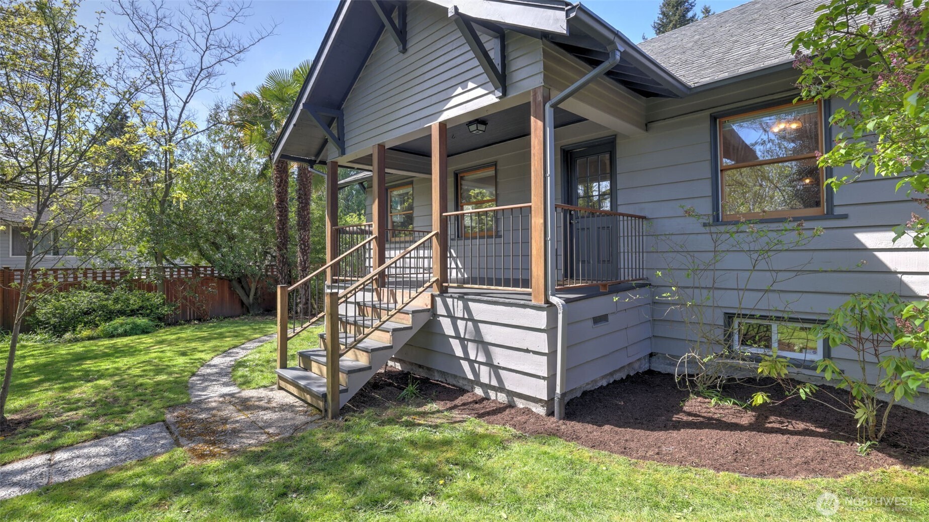 10735 Whitman Avenue N