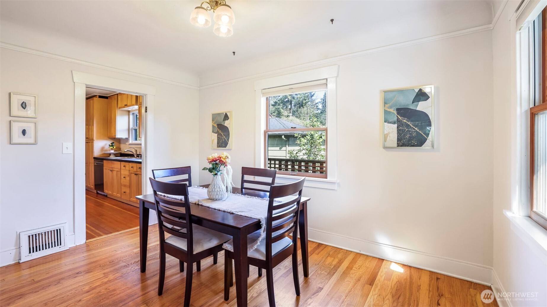 10735 Whitman Avenue N