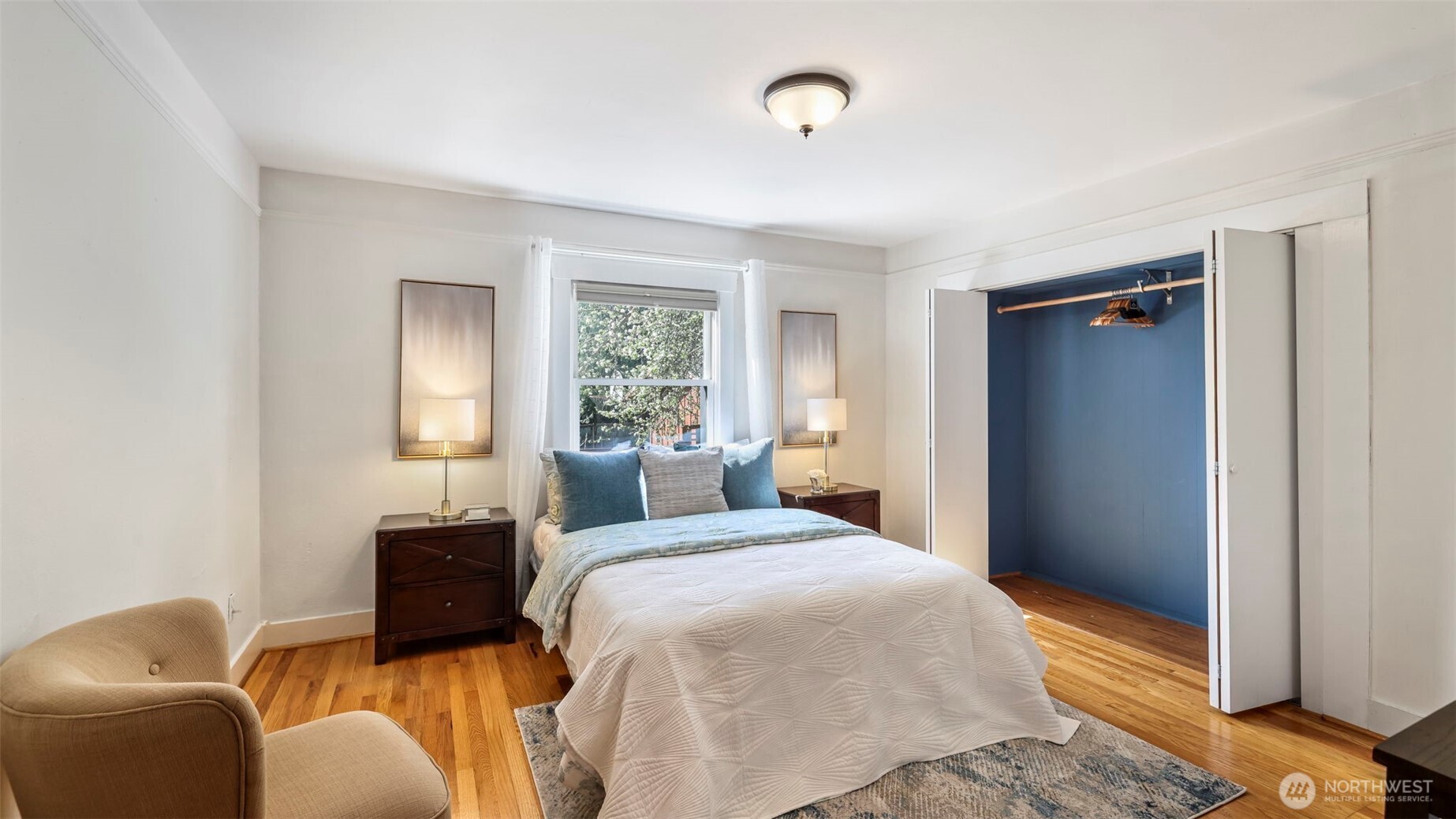 10735 Whitman Avenue N