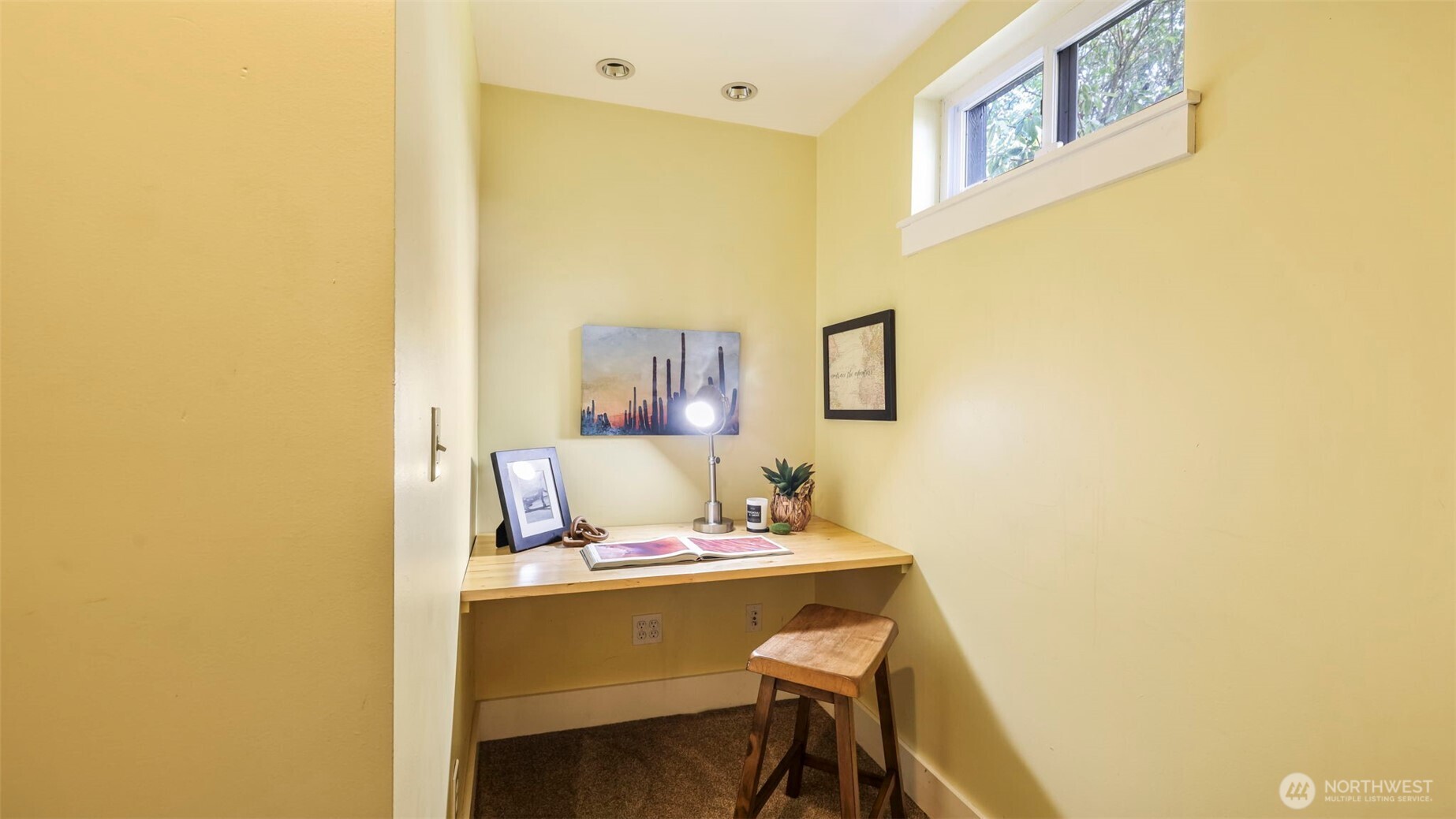 10735 Whitman Avenue N