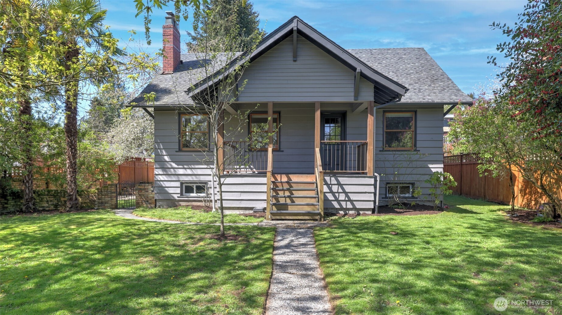 10735 Whitman Avenue N