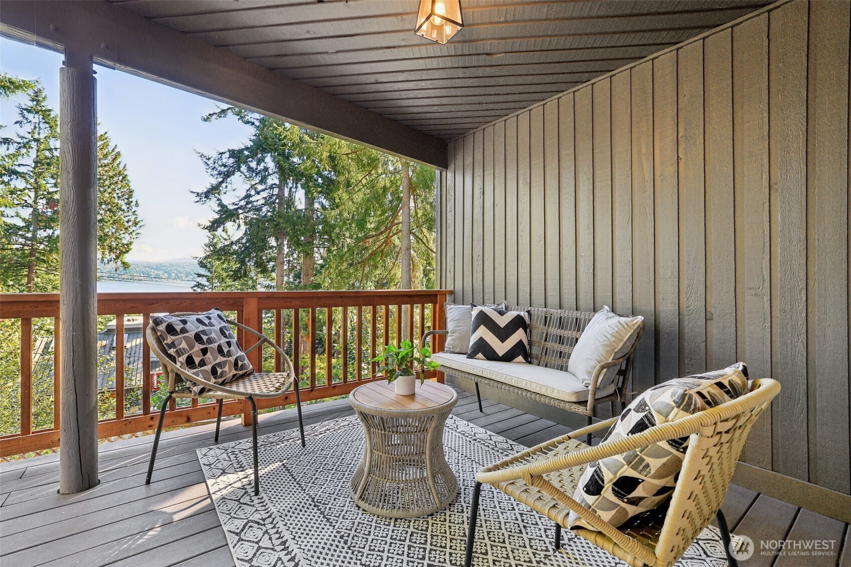 411 West Lake Sammamish Parkway NE