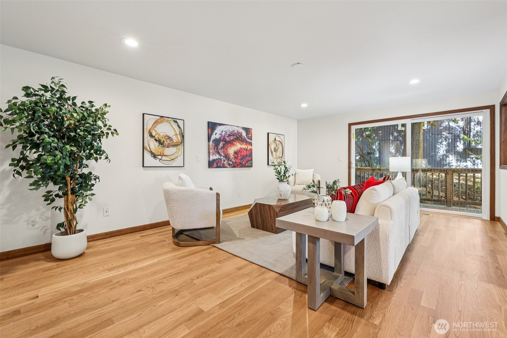 411 West Lake Sammamish Parkway NE