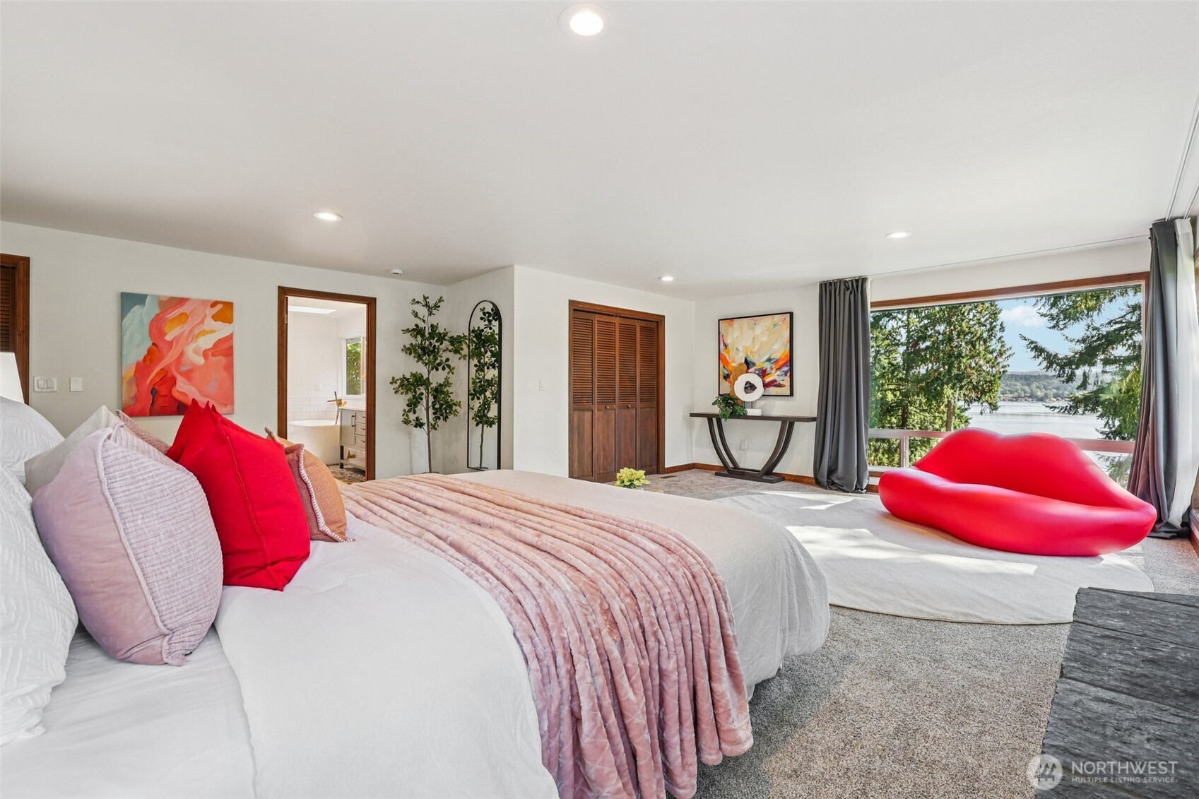 411 West Lake Sammamish Parkway NE