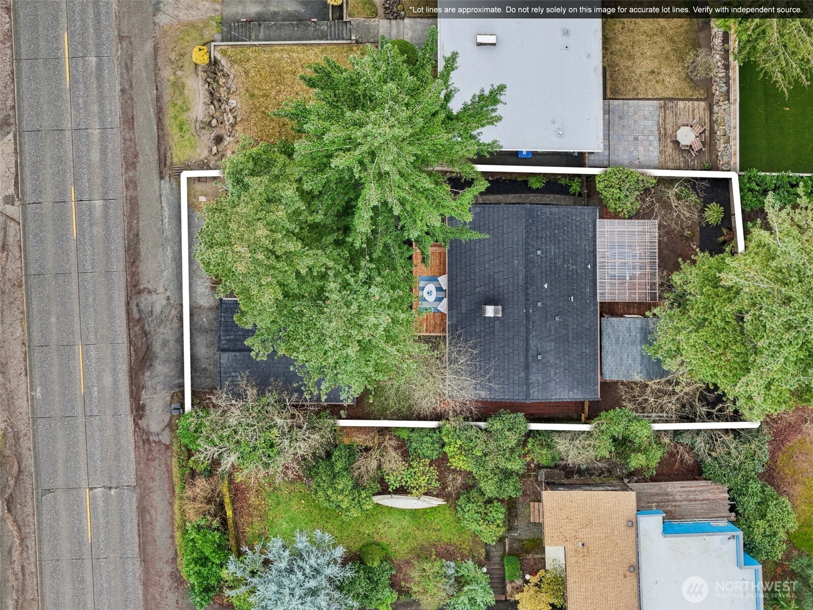 10219 15th Avenue NE