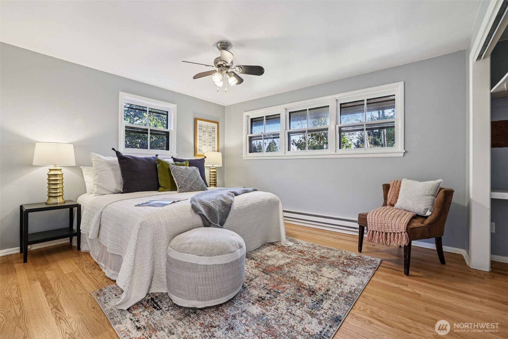 10219 15th Avenue NE