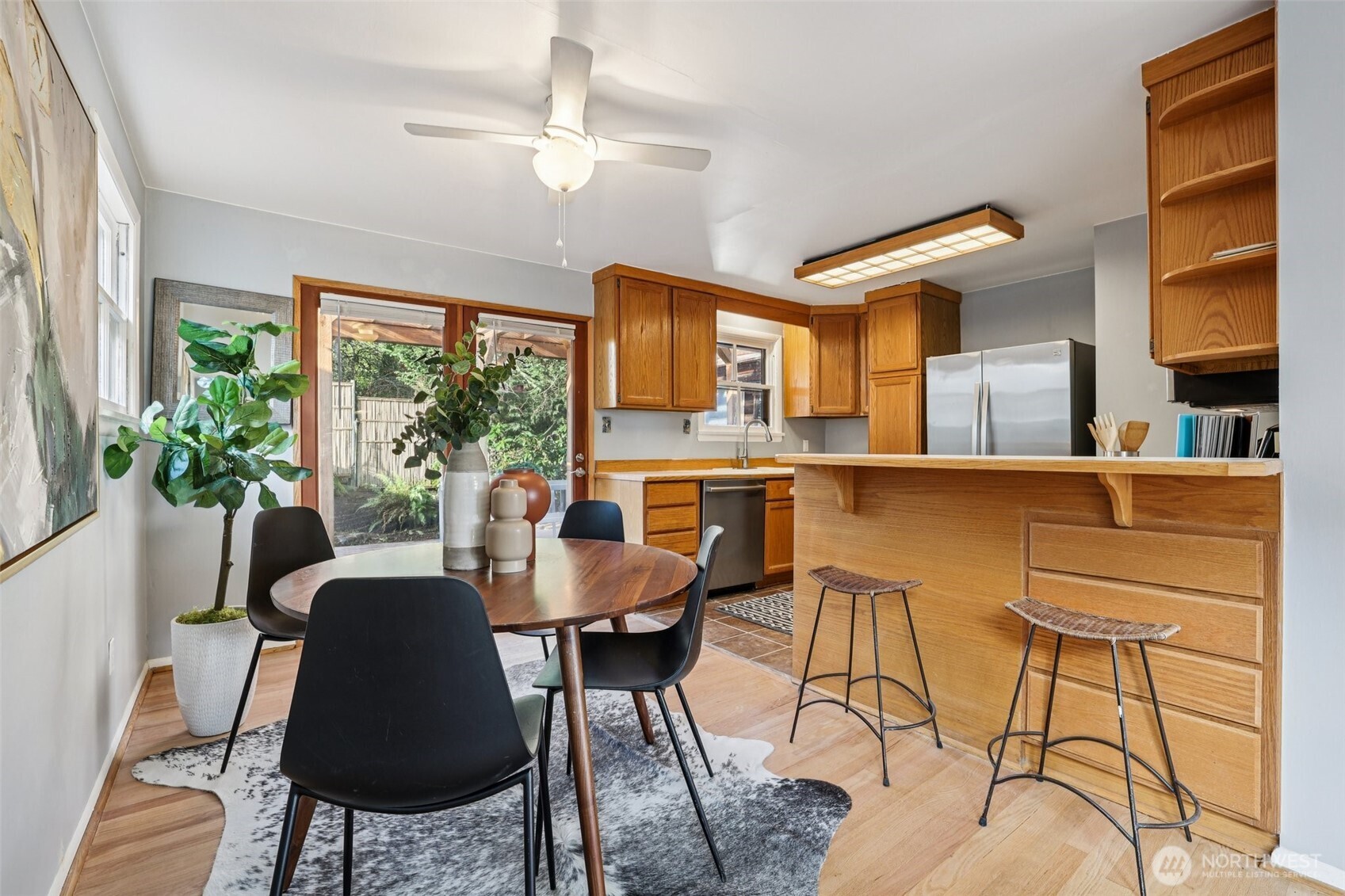 10219 15th Avenue NE