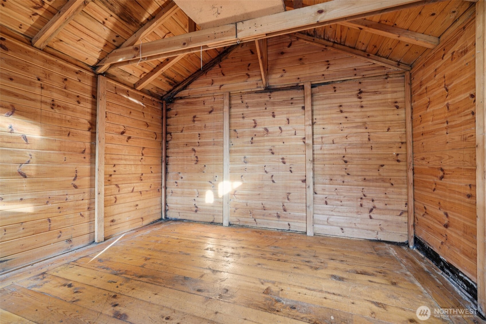 10219 15th Avenue NE