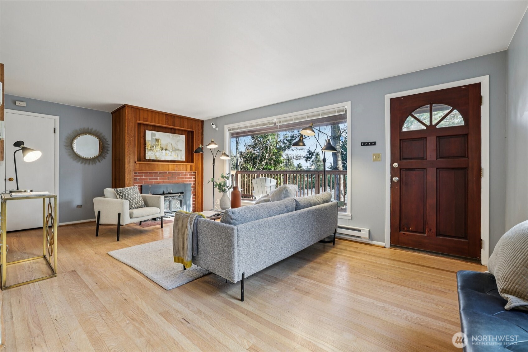 10219 15th Avenue NE