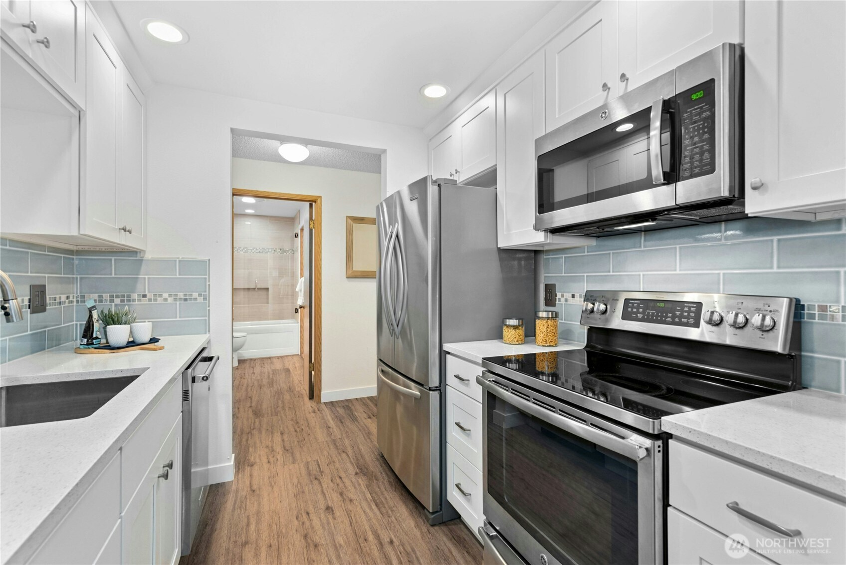 13717 Linden Avenue N Unit: 313