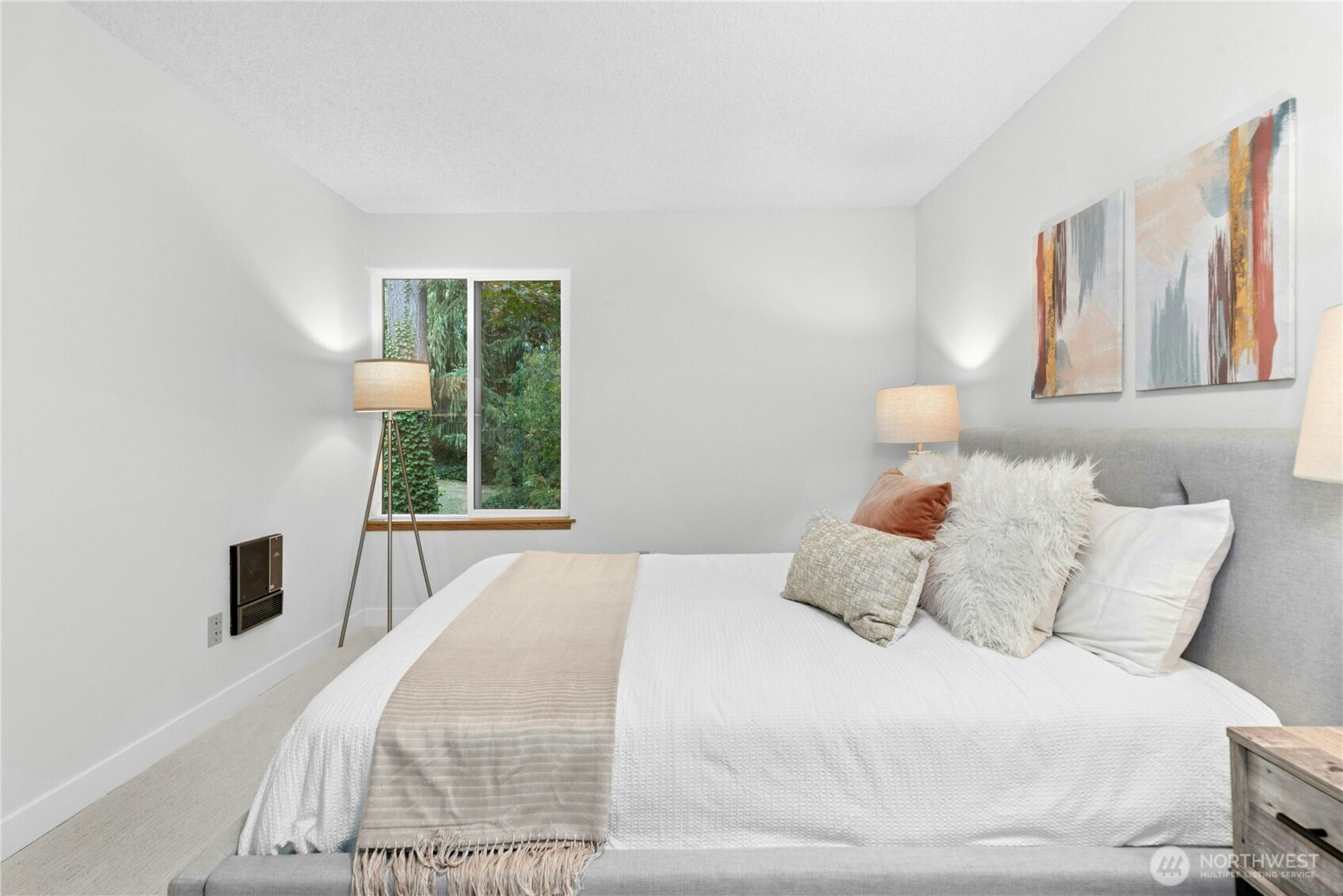 13717 Linden Avenue N Unit: 313