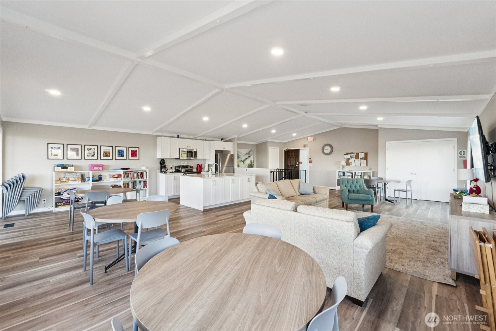 17918 23rd Lane NE Unit: F#201