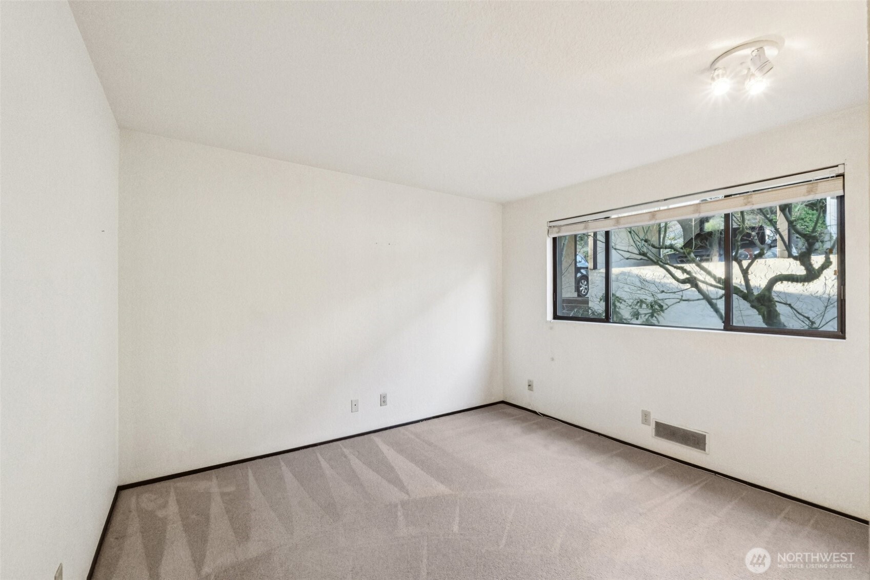 17918 23rd Lane NE Unit: F#201