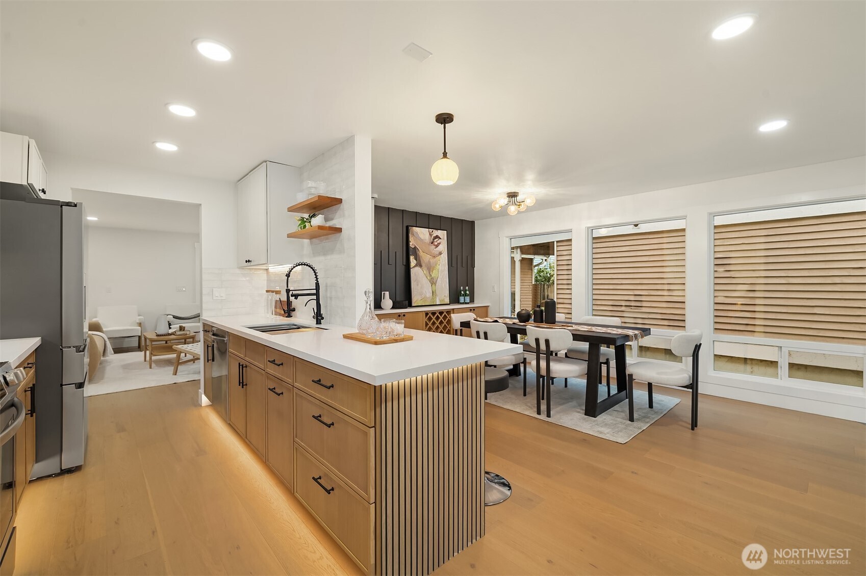 1039 NE 113th Street