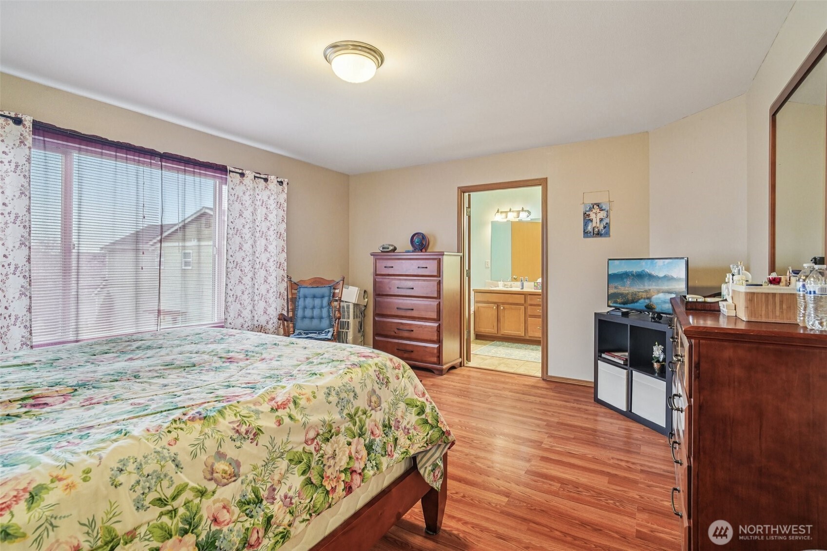 11417 185th Street E