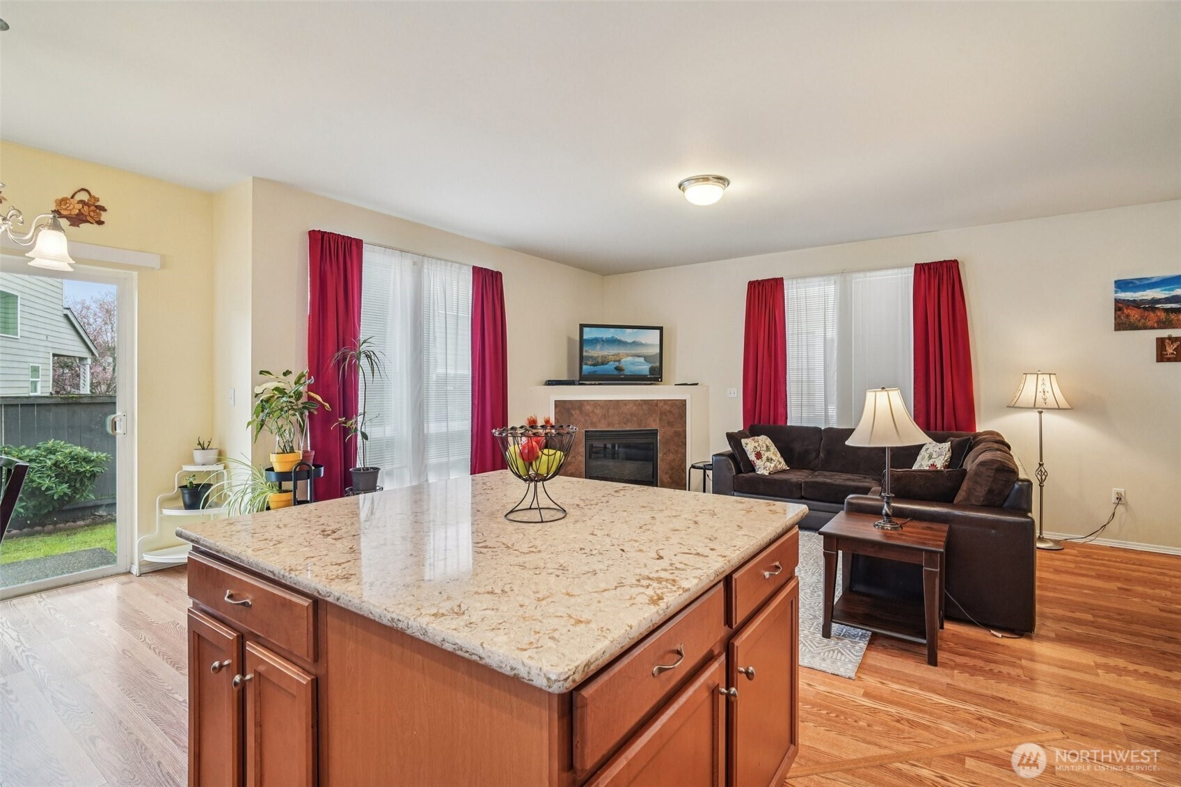 11417 185th Street E