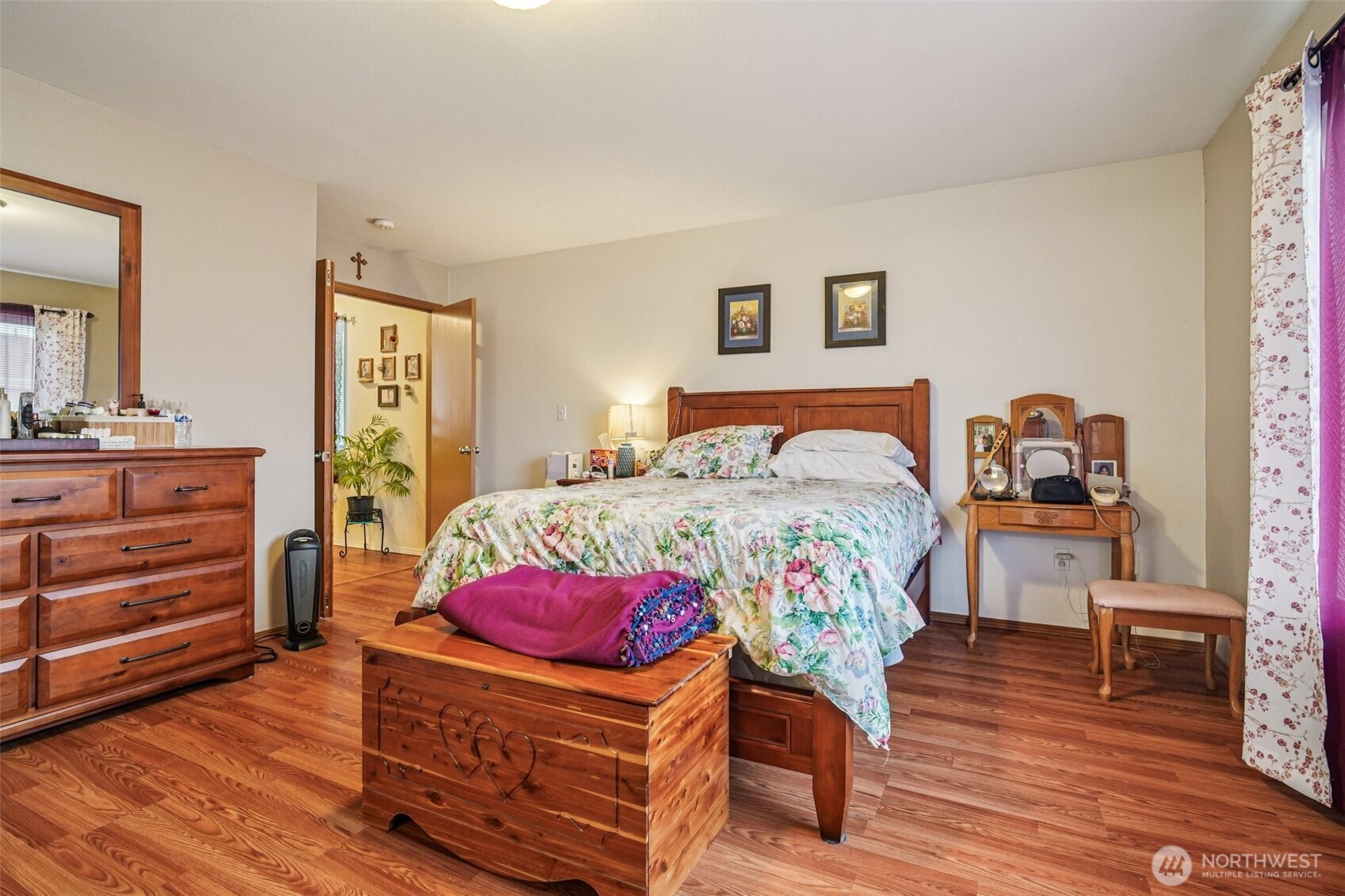 11417 185th Street E