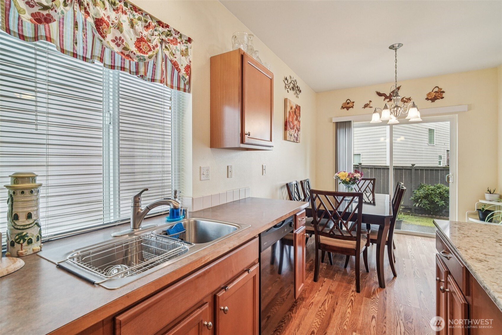 11417 185th Street E