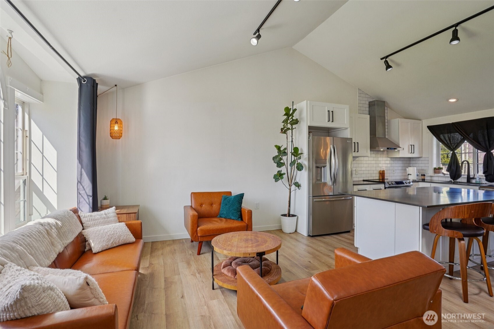 107 105th Street Ct E