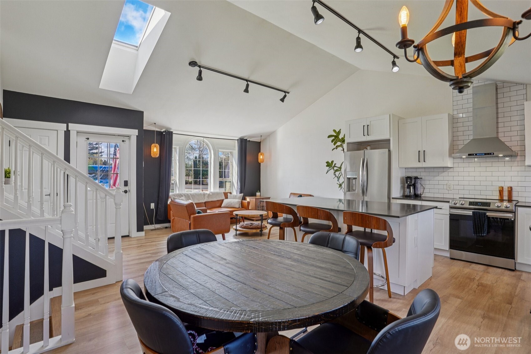 107 105th Street Ct E