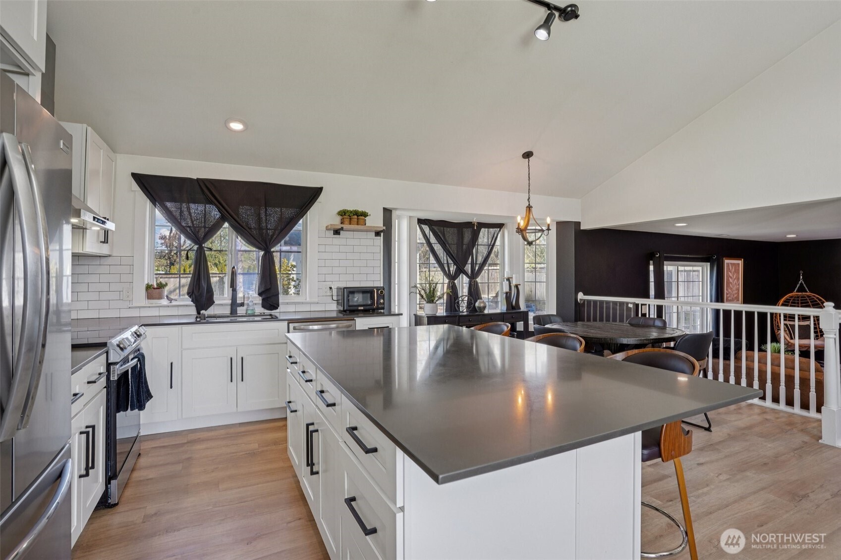 107 105th Street Ct E