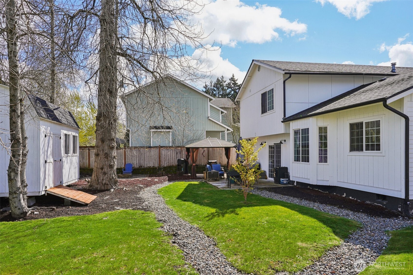 107 105th Street Ct E