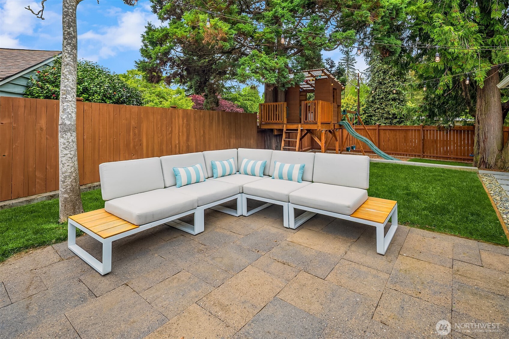 4220 NE 85th Street