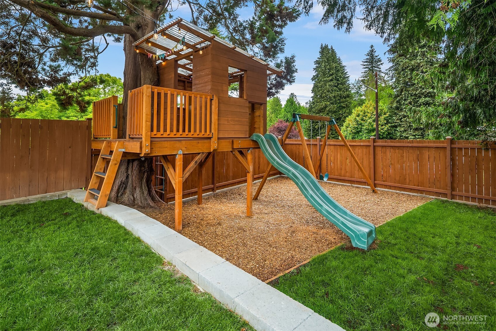 4220 NE 85th Street