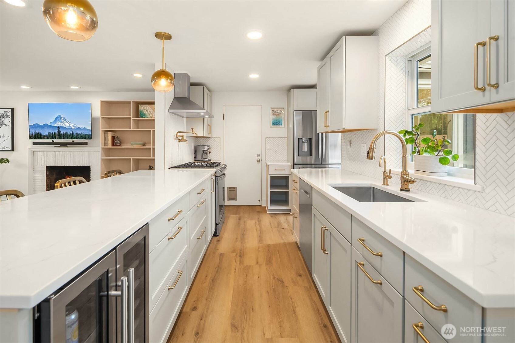 4220 NE 85th Street