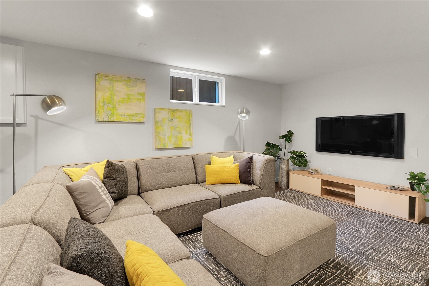 1545 NE 76th Street