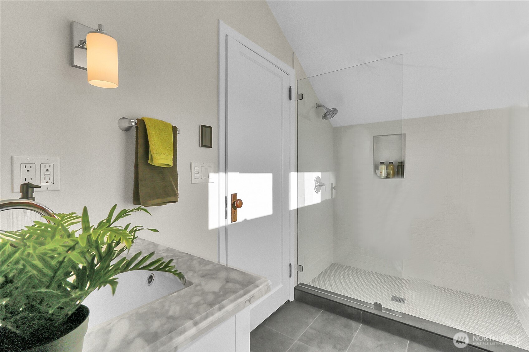 1545 NE 76th Street
