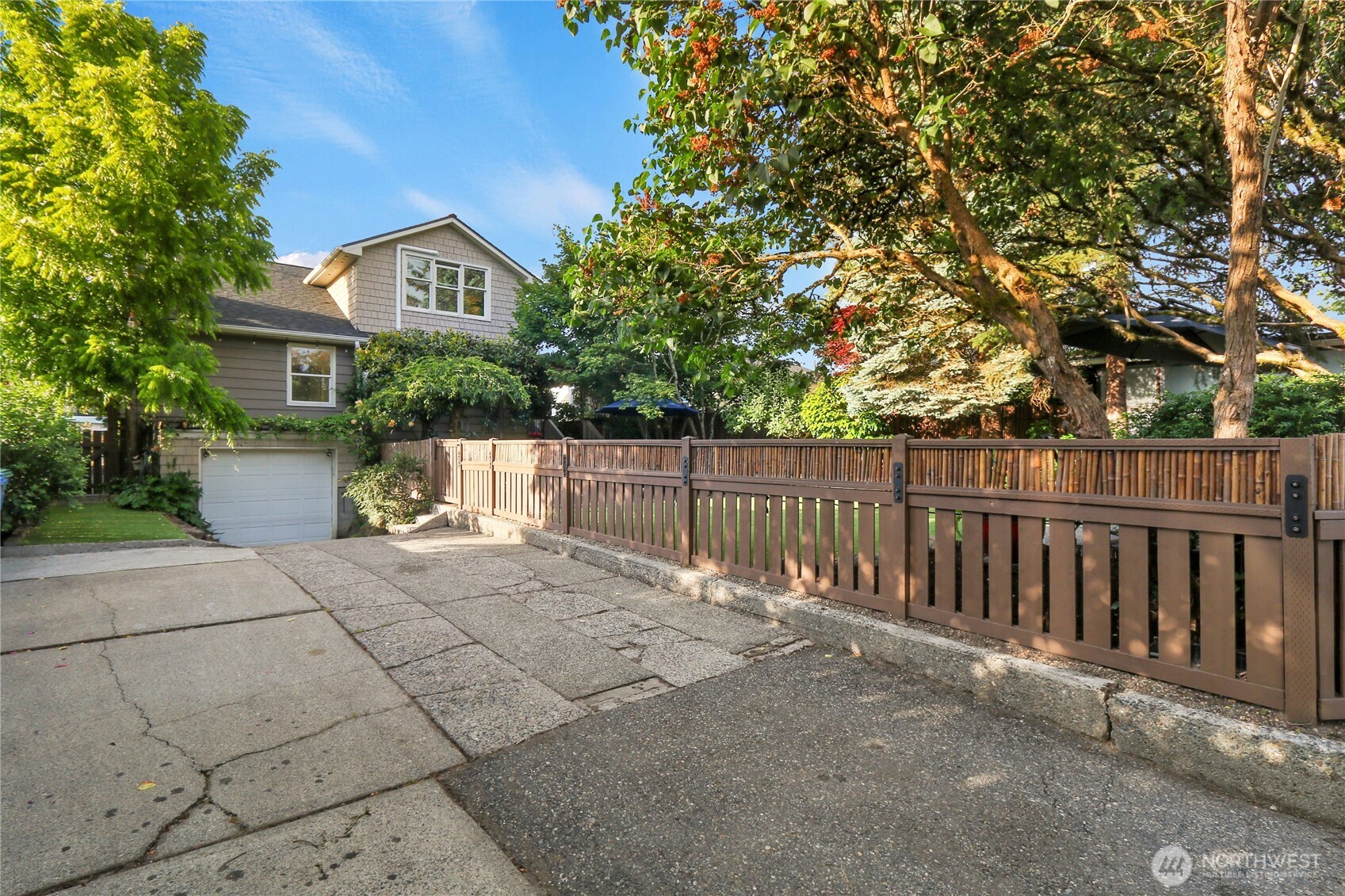 1545 NE 76th Street