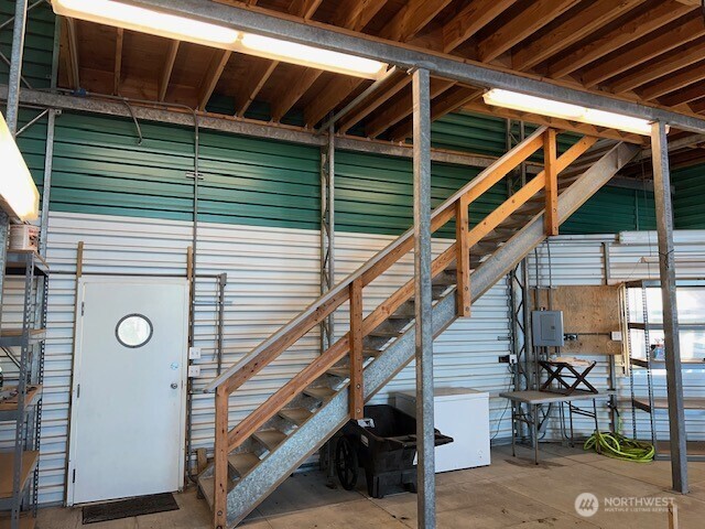 10989 Josh Green Lane Unit: 9