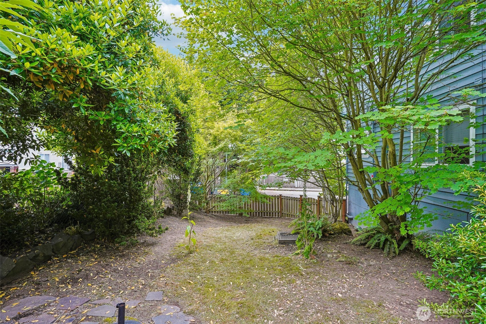3624 Whitman Avenue N Unit: 1